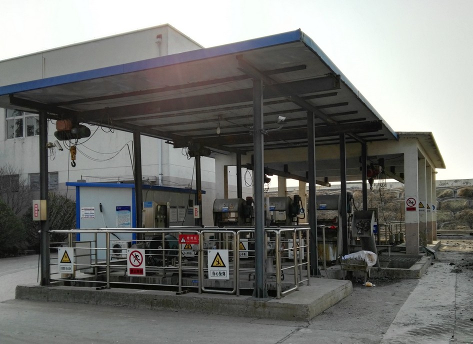 溝渠式格柵除污機